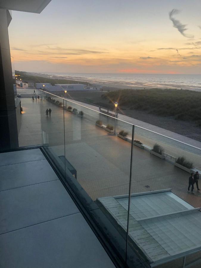 Klaproos - Modern Appartement Op Zeedijk Nieuwpoort Kültér fotó